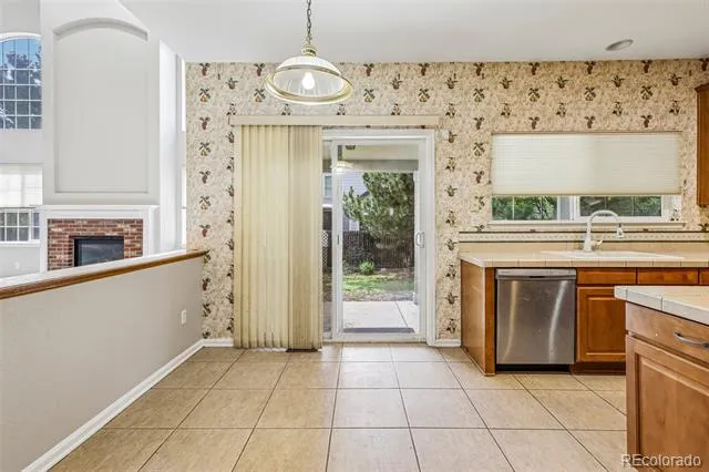 5974 Sparrow Avenue Longmont, CO 80504