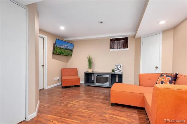 8955 W 80th Drive Arvada, CO 80005