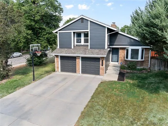 8955 W 80th Drive Arvada, CO 80005