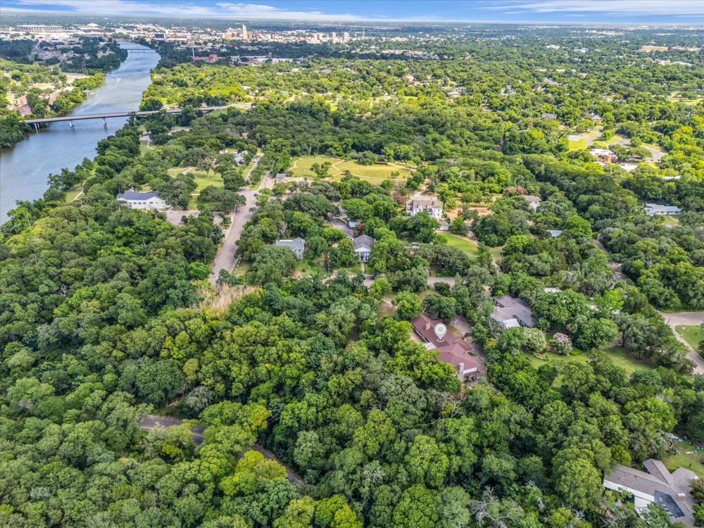 421 Rice Avenue Waco, TX 76708