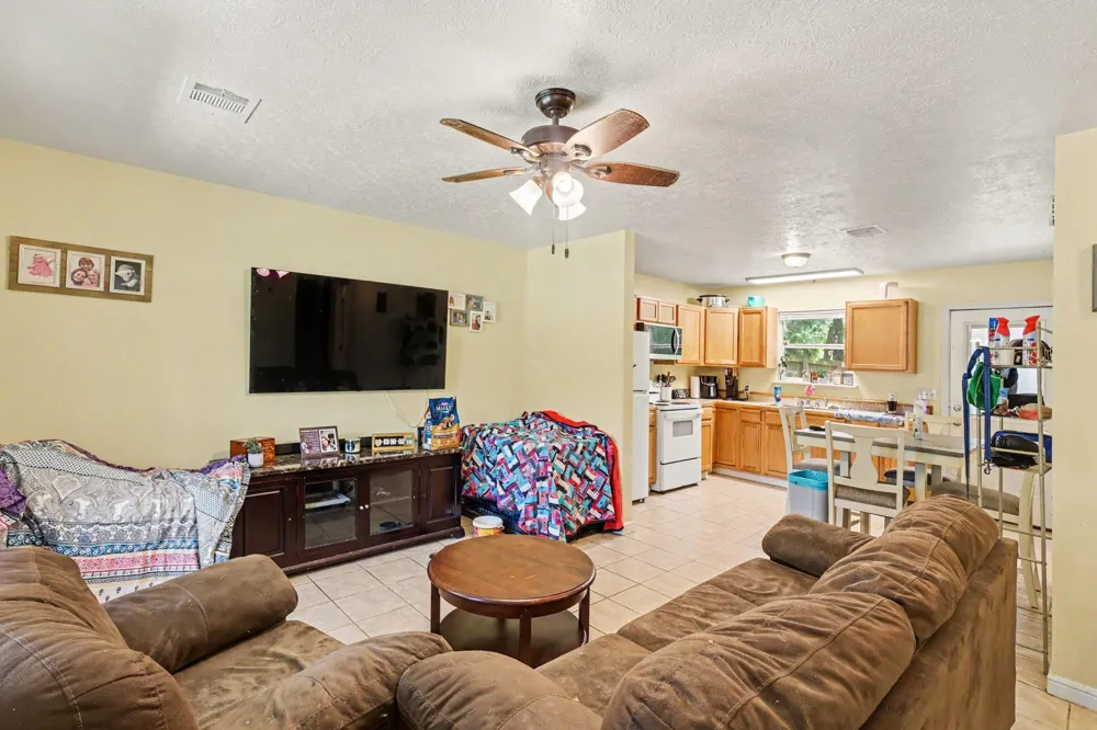217 County Road 436 Dayton, TX 77535