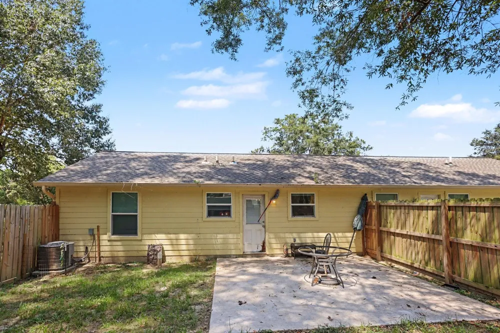 217 County Road 436 Dayton, TX 77535