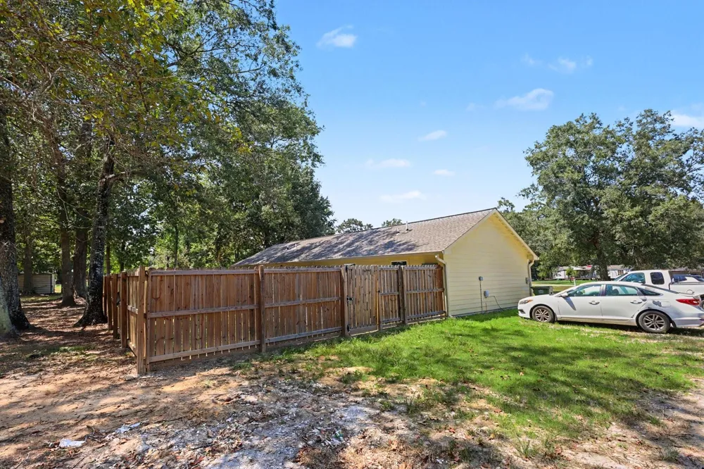 217 County Road 436 Dayton, TX 77535