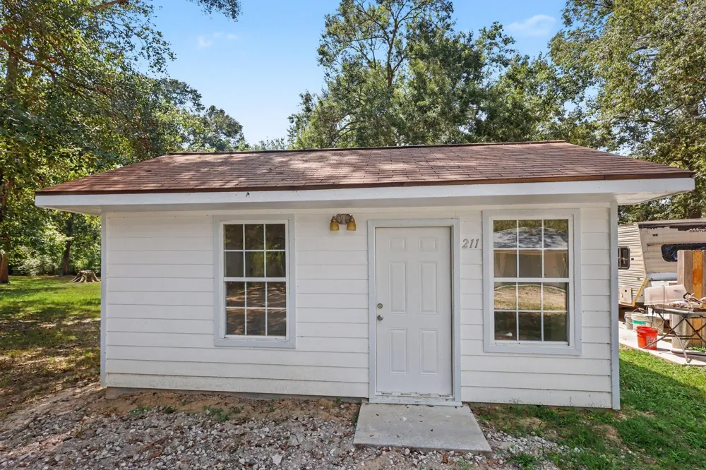 217 County Road 436 Dayton, TX 77535