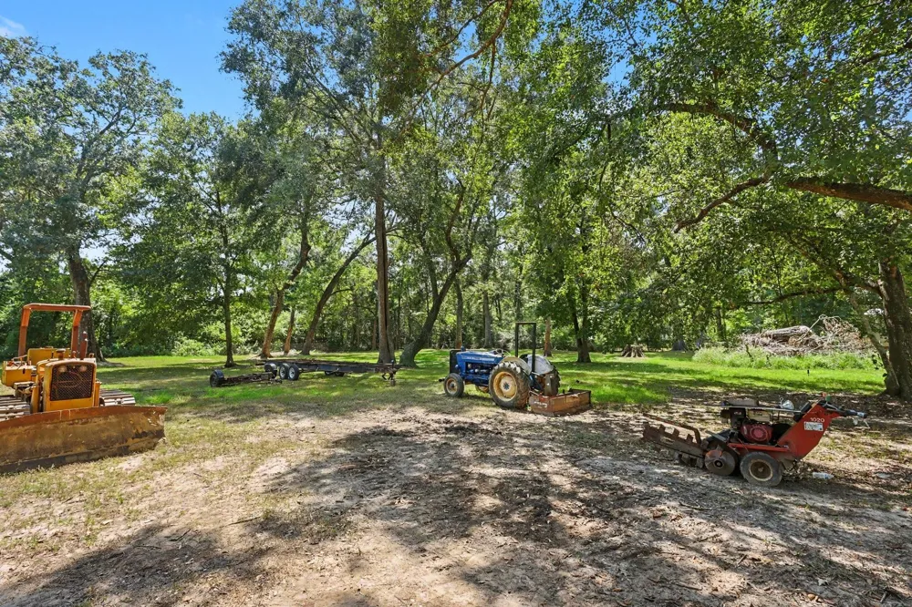 217 County Road 436 Dayton, TX 77535