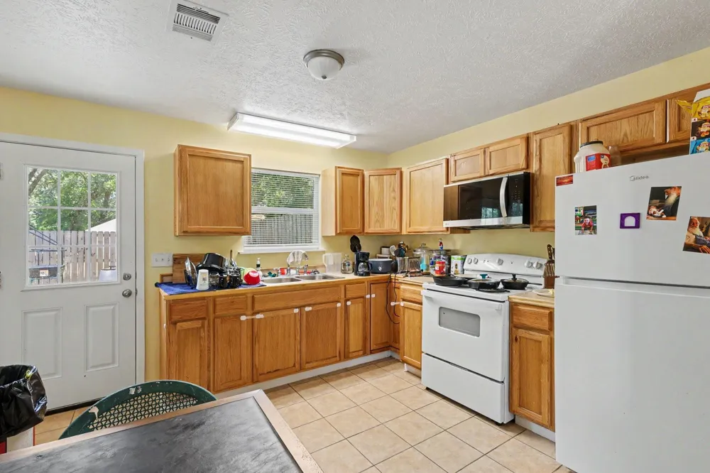 217 County Road 436 Dayton, TX 77535