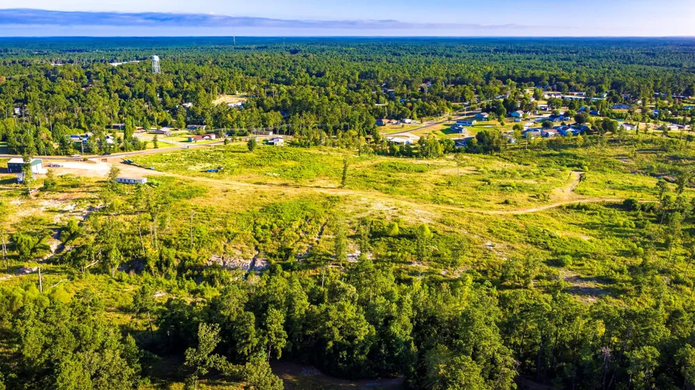 400 Yaupon Cove Drive Onalaska, TX 77360
