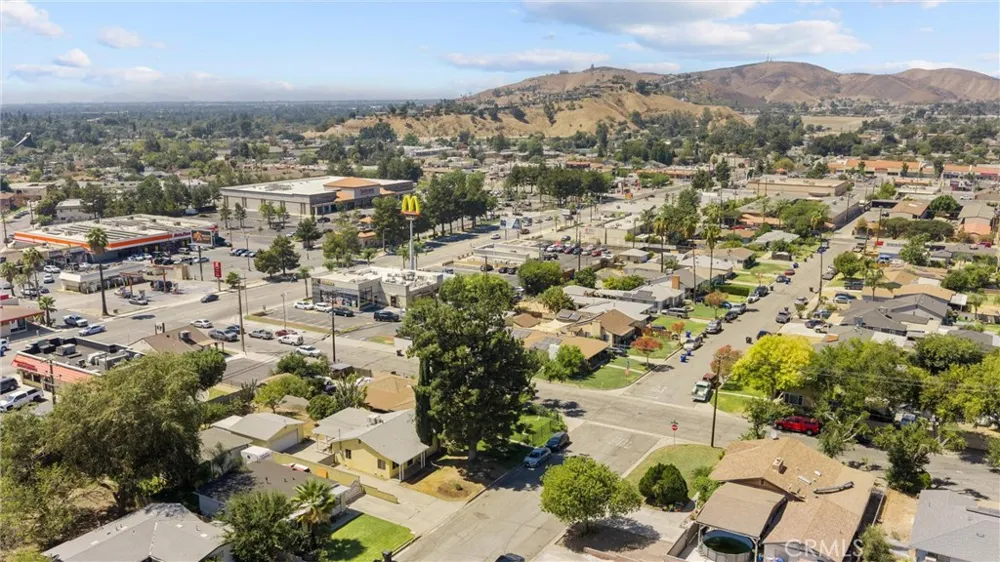 255 E 41st Street San Bernardino, CA 92404
