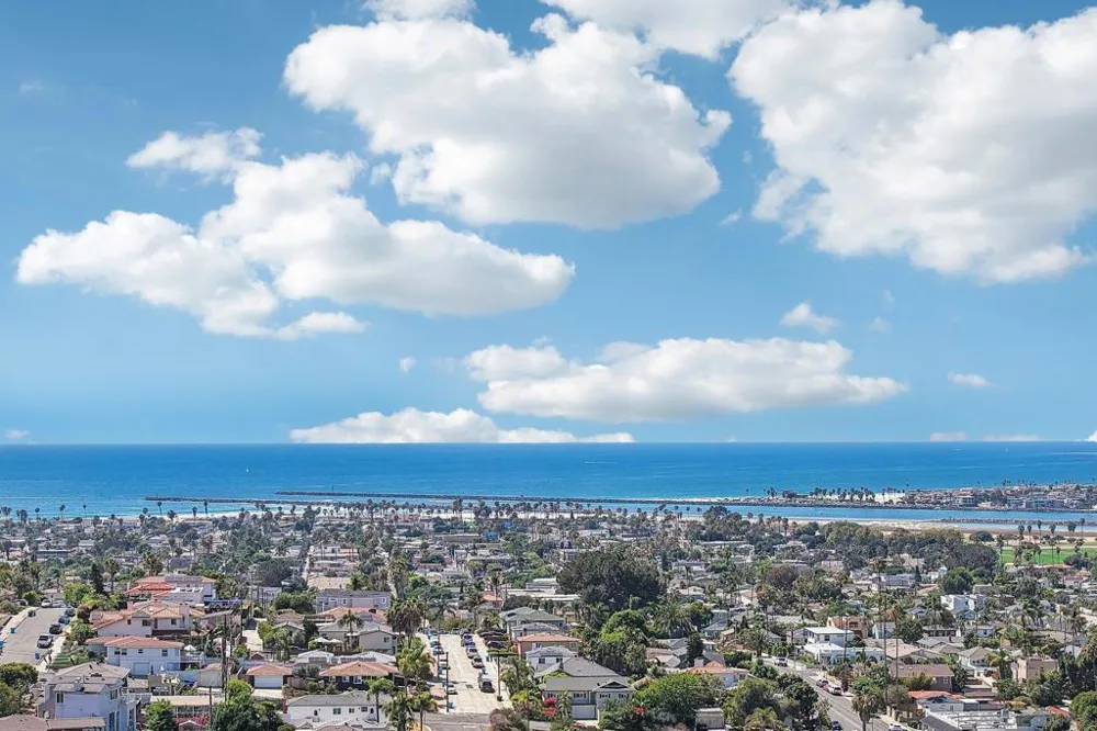 3922 Voltaire St San Diego, CA 92107