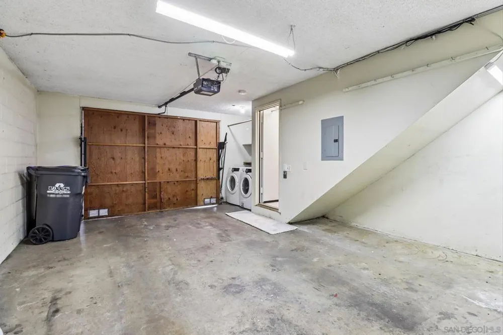 3922 Voltaire St San Diego, CA 92107