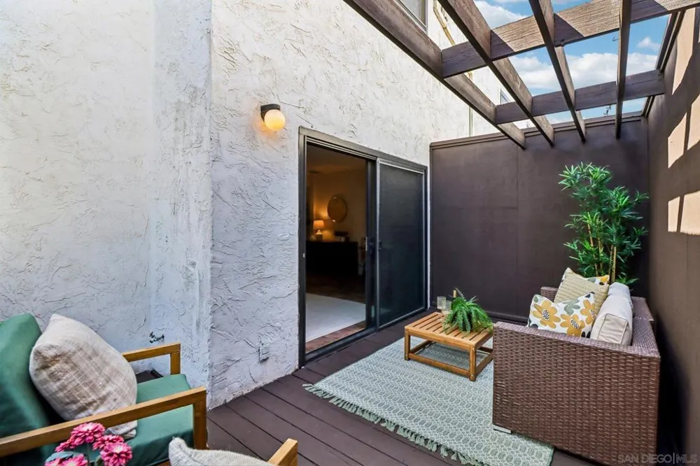 3922 Voltaire St San Diego, CA 92107