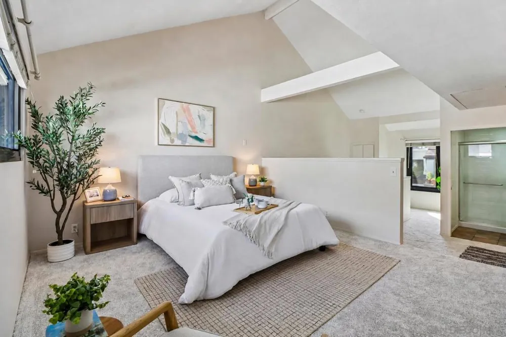 3922 Voltaire St San Diego, CA 92107