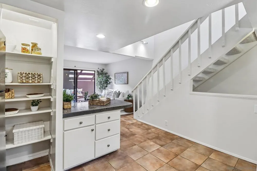 3922 Voltaire St San Diego, CA 92107