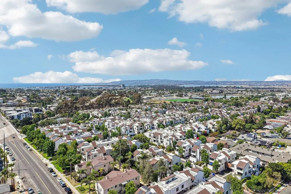 3922 Voltaire St San Diego, CA 92107