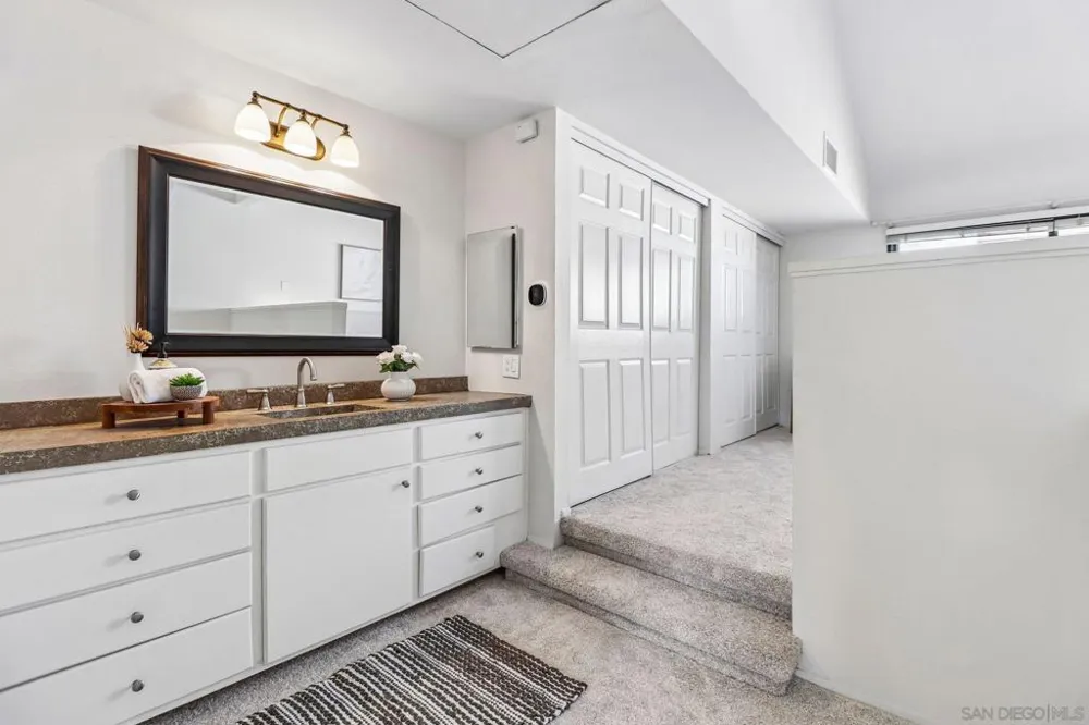 3922 Voltaire St San Diego, CA 92107