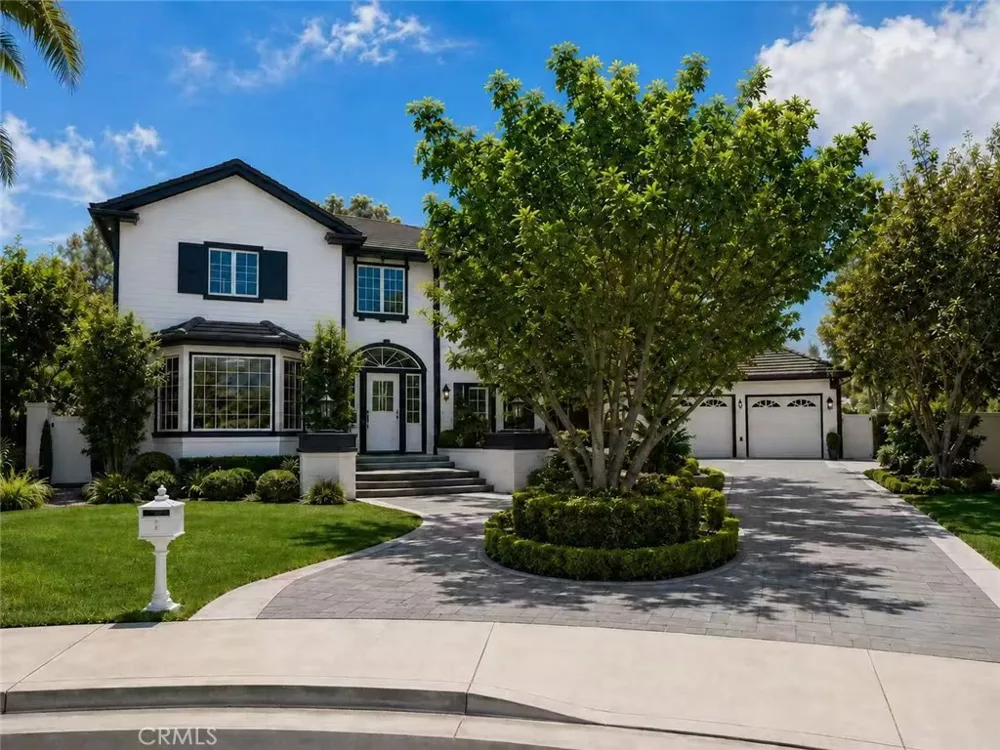 4 Summit Irvine, CA 92603