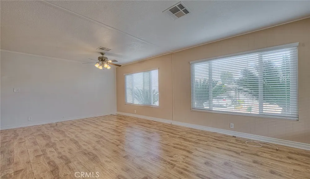 2851 Rolling Hills Drive #116 Fullerton, CA 92835
