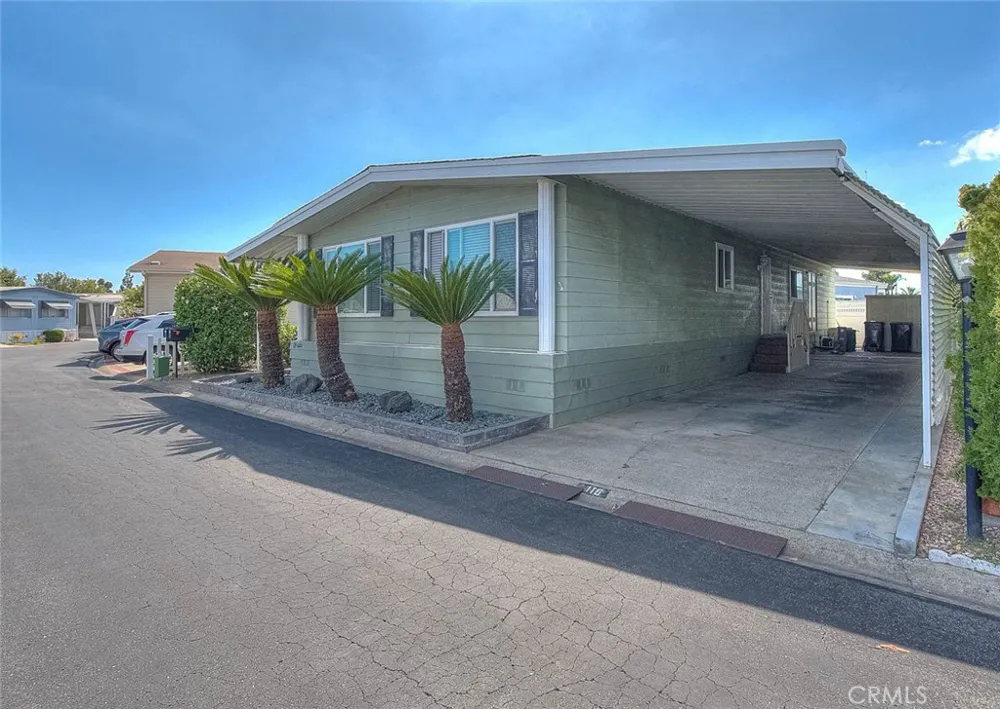 2851 Rolling Hills Drive #116 Fullerton, CA 92835