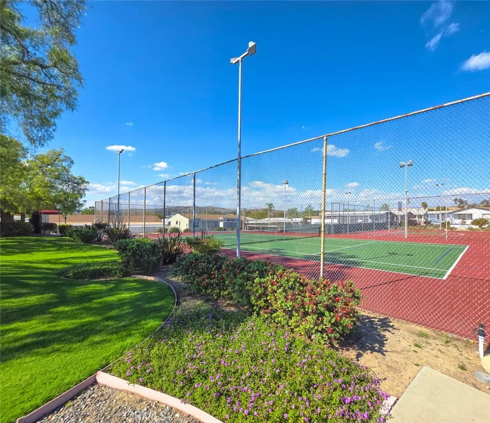 2851 Rolling Hills Drive #116 Fullerton, CA 92835