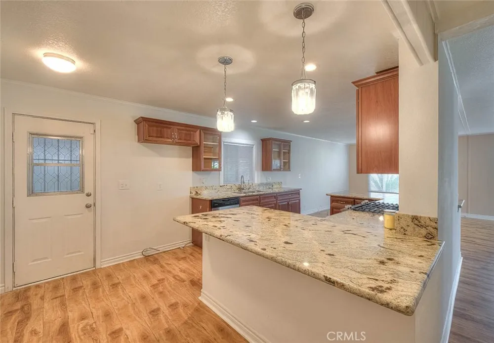 2851 Rolling Hills Drive #116 Fullerton, CA 92835