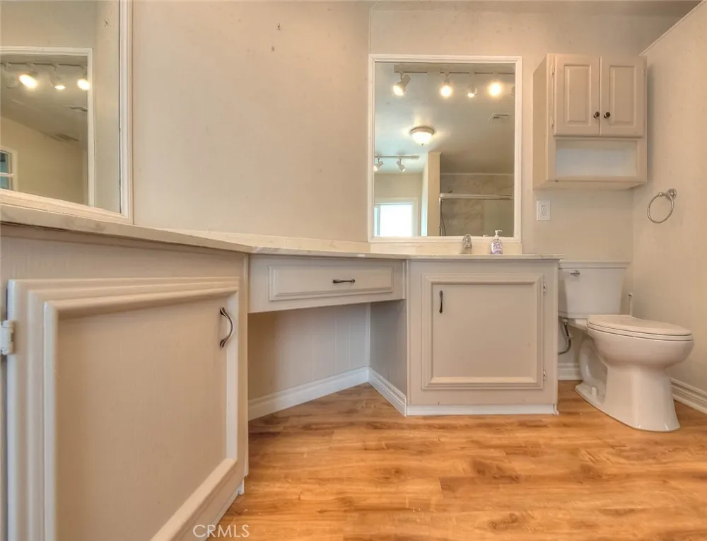 2851 Rolling Hills Drive #116 Fullerton, CA 92835