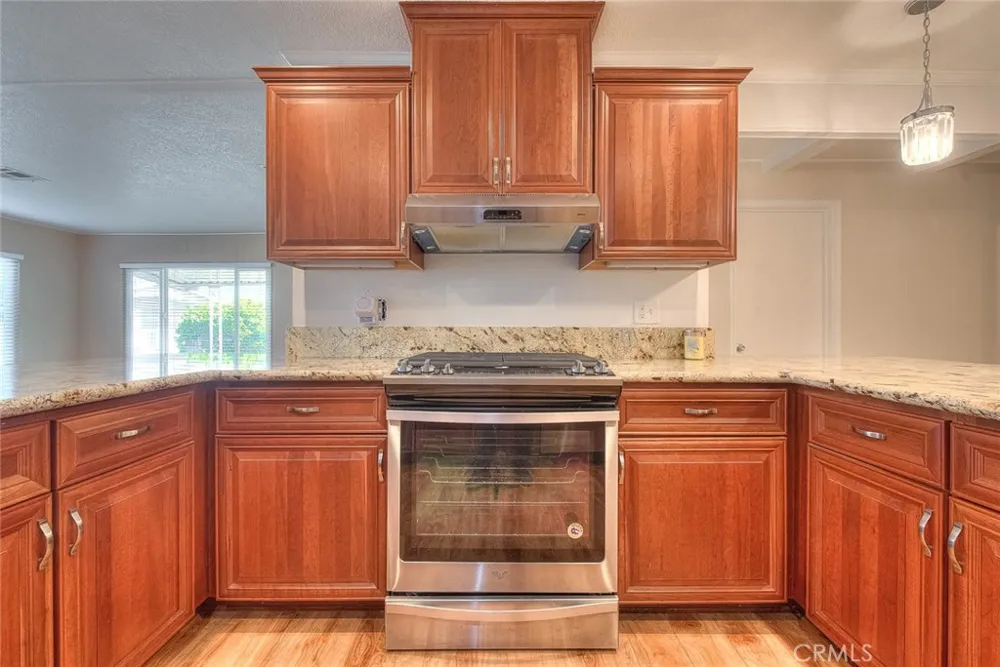 2851 Rolling Hills Drive #116 Fullerton, CA 92835