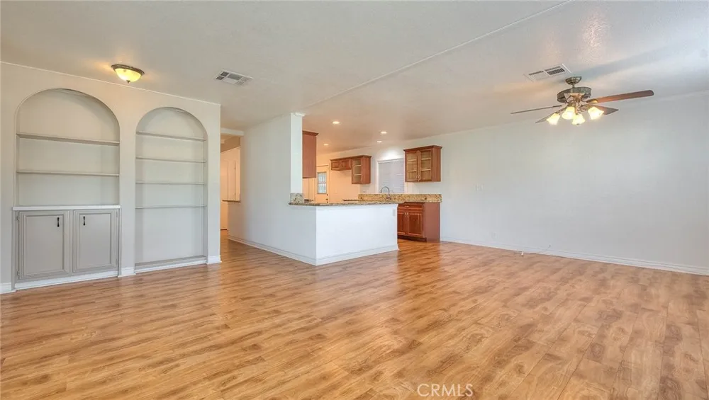 2851 Rolling Hills Drive #116 Fullerton, CA 92835