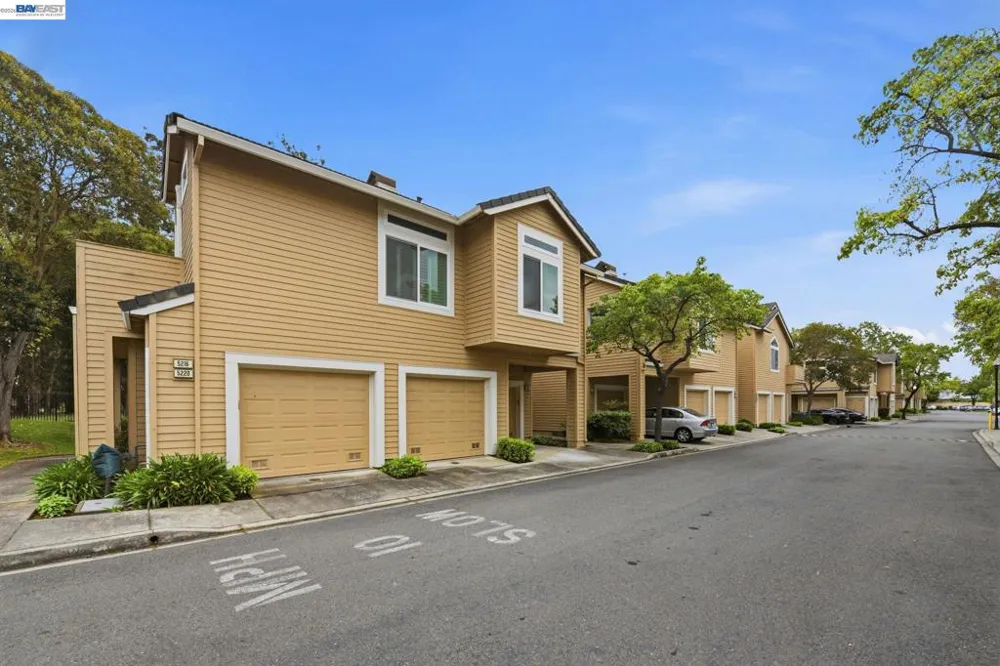 5246 Tacoma Cmn Fremont, CA 94555