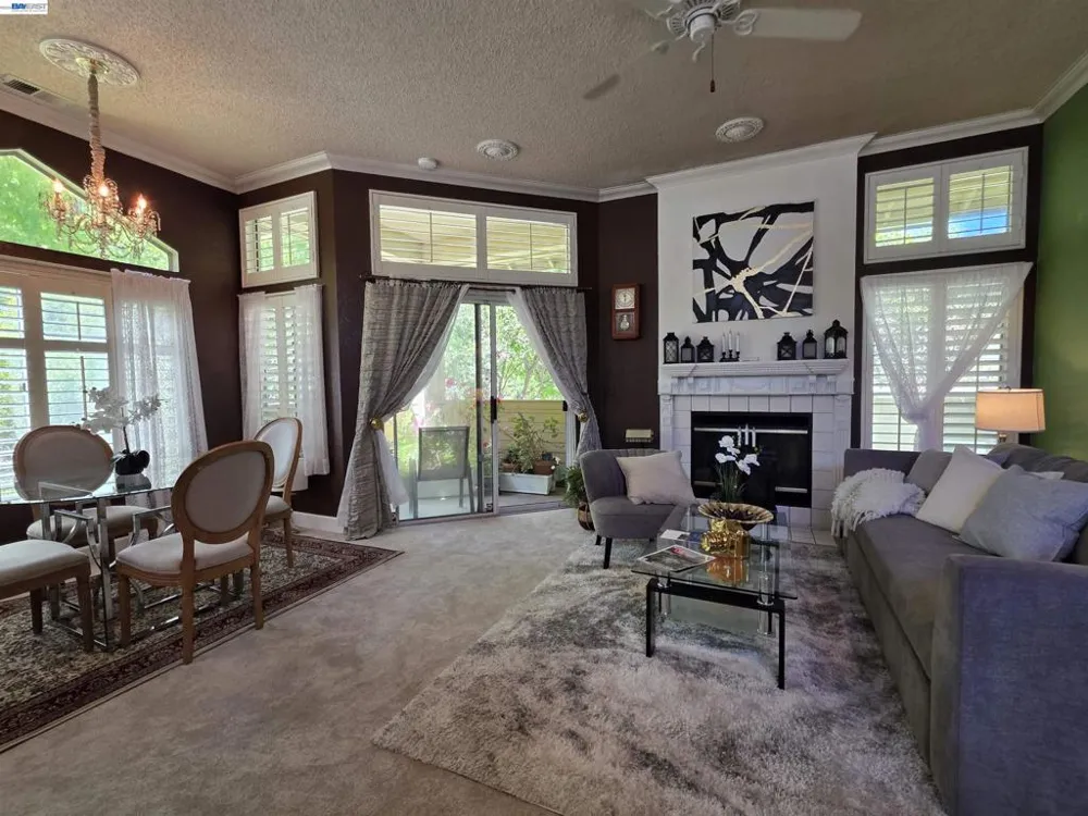 5246 Tacoma Cmn Fremont, CA 94555