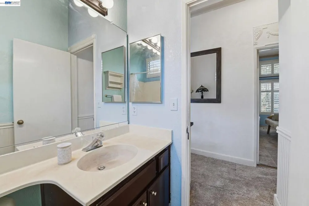5246 Tacoma Cmn Fremont, CA 94555