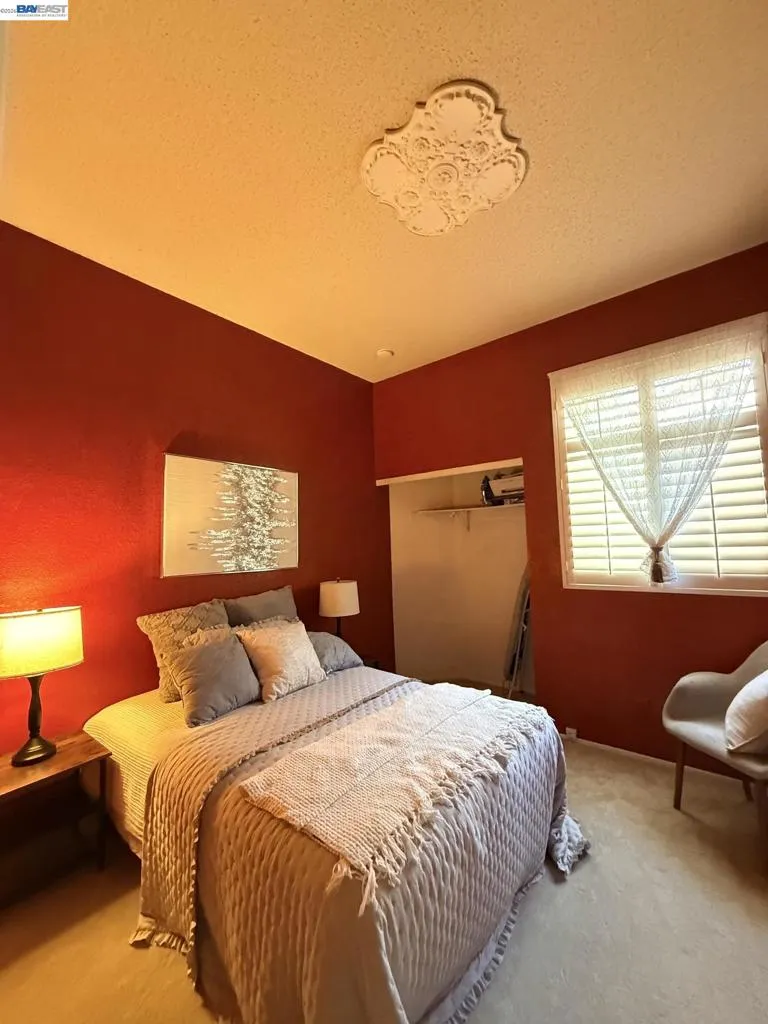 5246 Tacoma Cmn Fremont, CA 94555