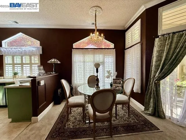 5246 Tacoma Cmn Fremont, CA 94555