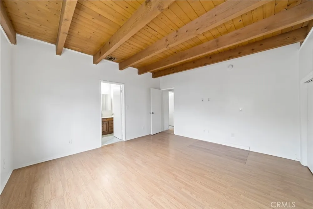 400 Maple Drive #A Beverly Hills, CA 90210