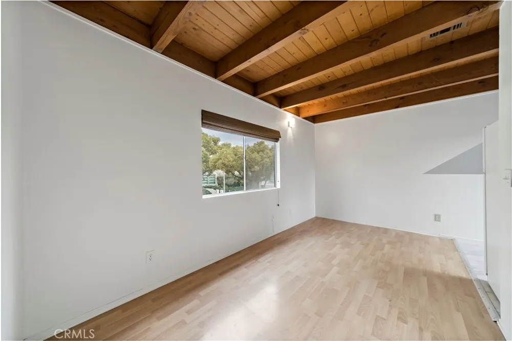 400 Maple Drive #A Beverly Hills, CA 90210