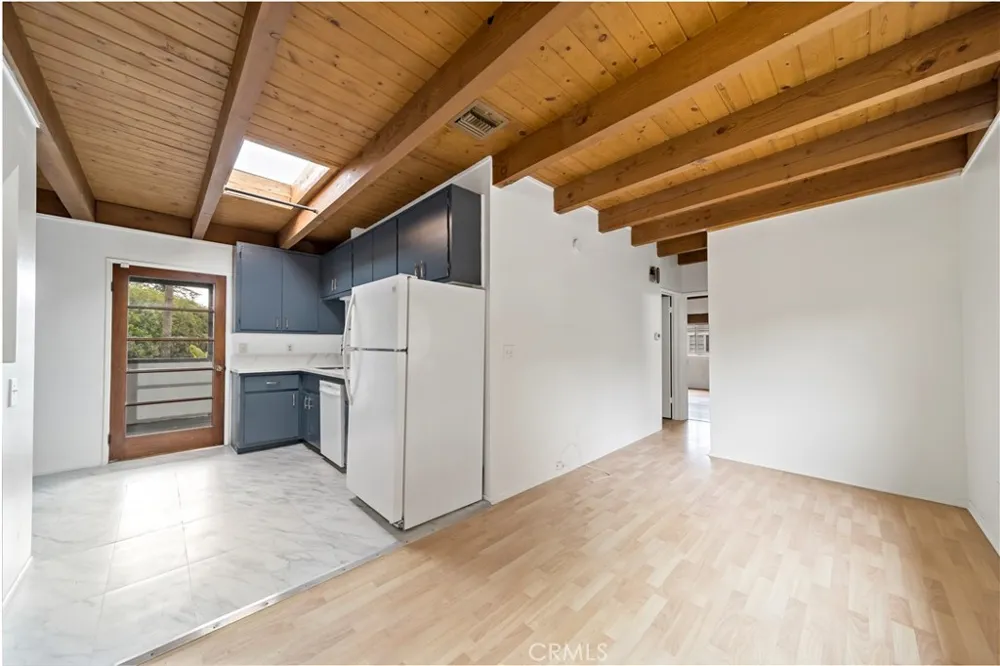 400 Maple Drive #A Beverly Hills, CA 90210
