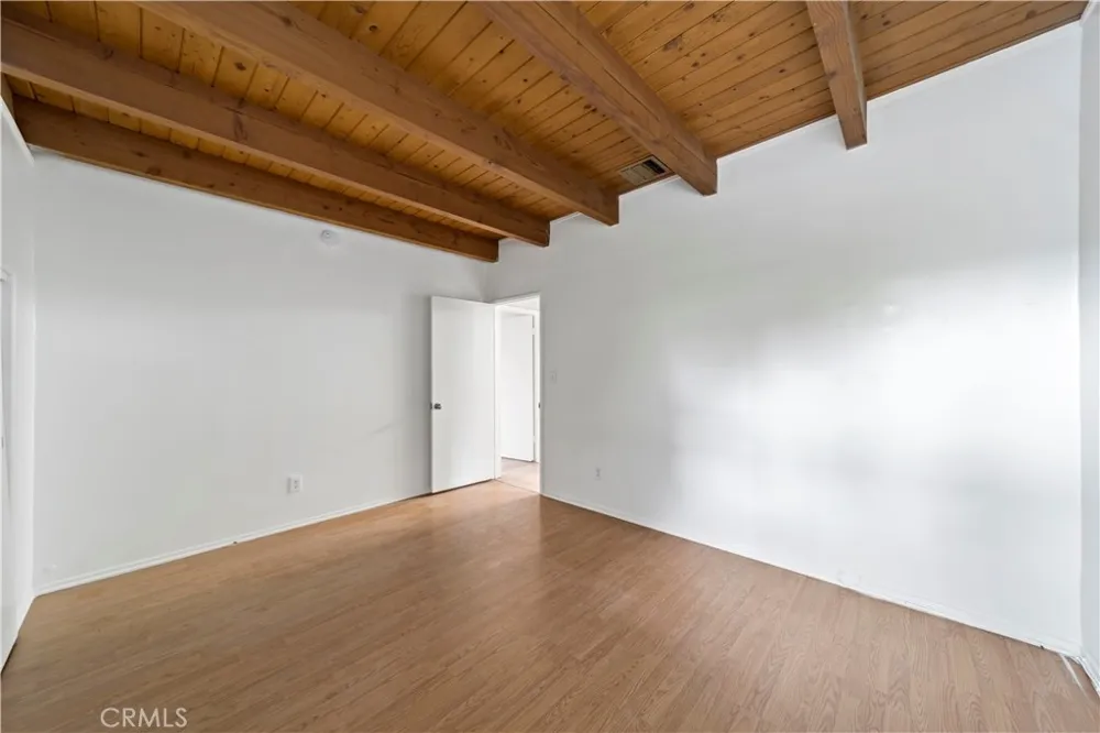 400 Maple Drive #A Beverly Hills, CA 90210