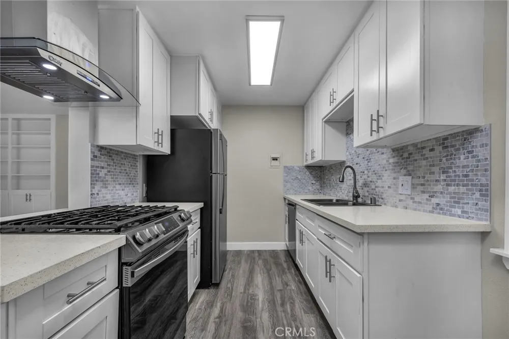 2341 Palos Verdes Drive W #4 Palos Verdes Estates, CA 90274