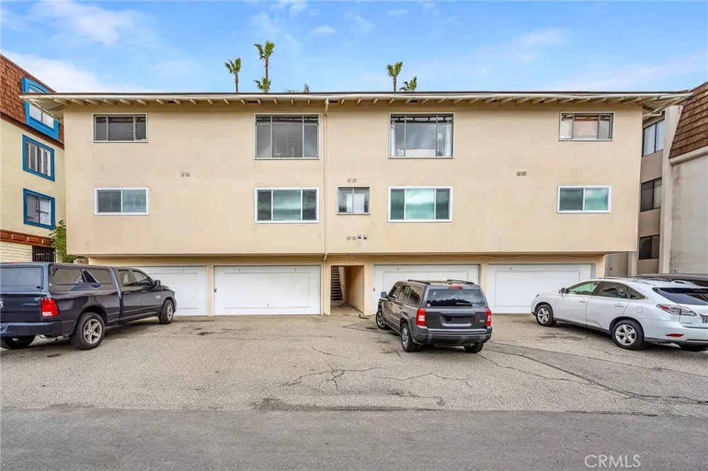 2341 Palos Verdes Drive W #4 Palos Verdes Estates, CA 90274