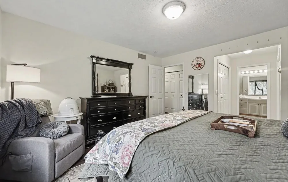 2017 Blue Bell Way Grand Rapids, MI 49504