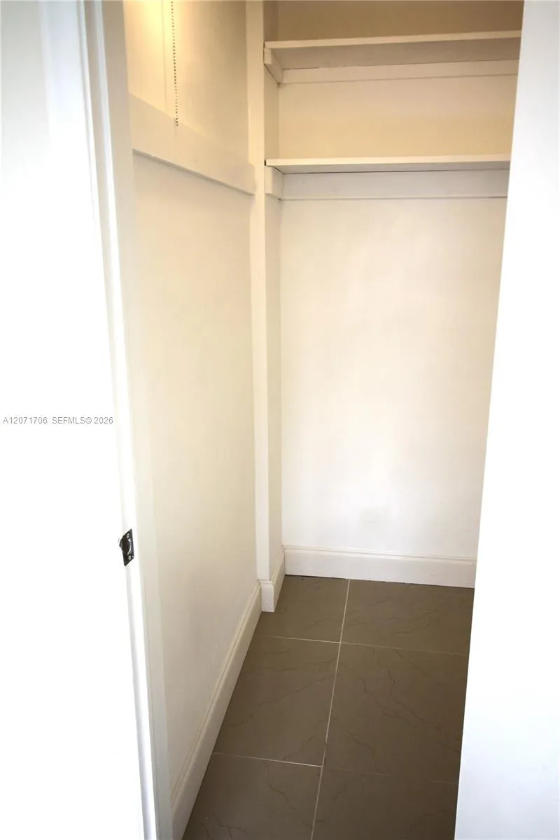 2166 NE 56th St #203 Fort Lauderdale, FL 33308