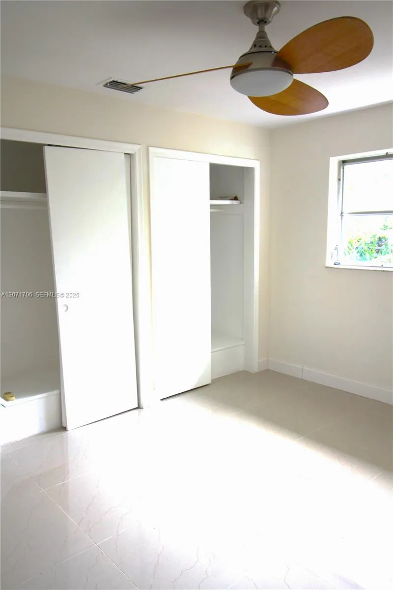 2166 NE 56th St #203 Fort Lauderdale, FL 33308