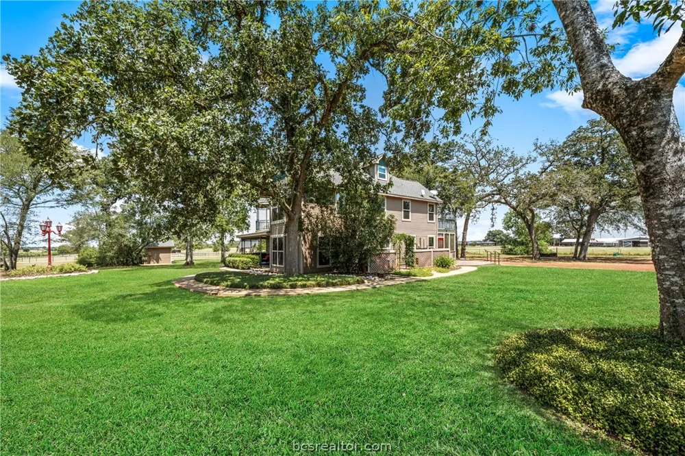 25948 Nelson Road Hempstead, TX 77445