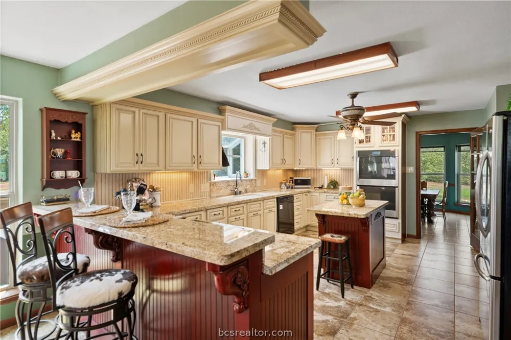 25948 Nelson Road Hempstead, TX 77445