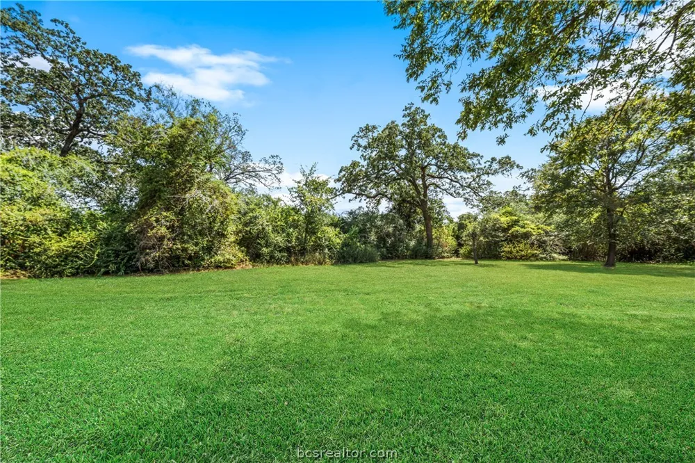 25948 Nelson Road Hempstead, TX 77445