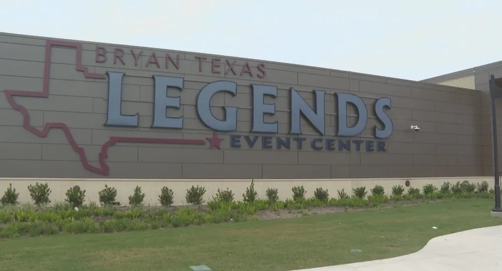 201 Lynn Drive #111 Bryan, TX 77801
