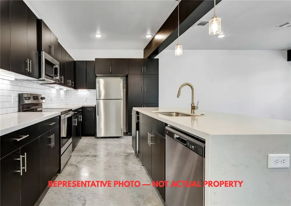 2816 Tabor Road #107 Bryan, TX 77803
