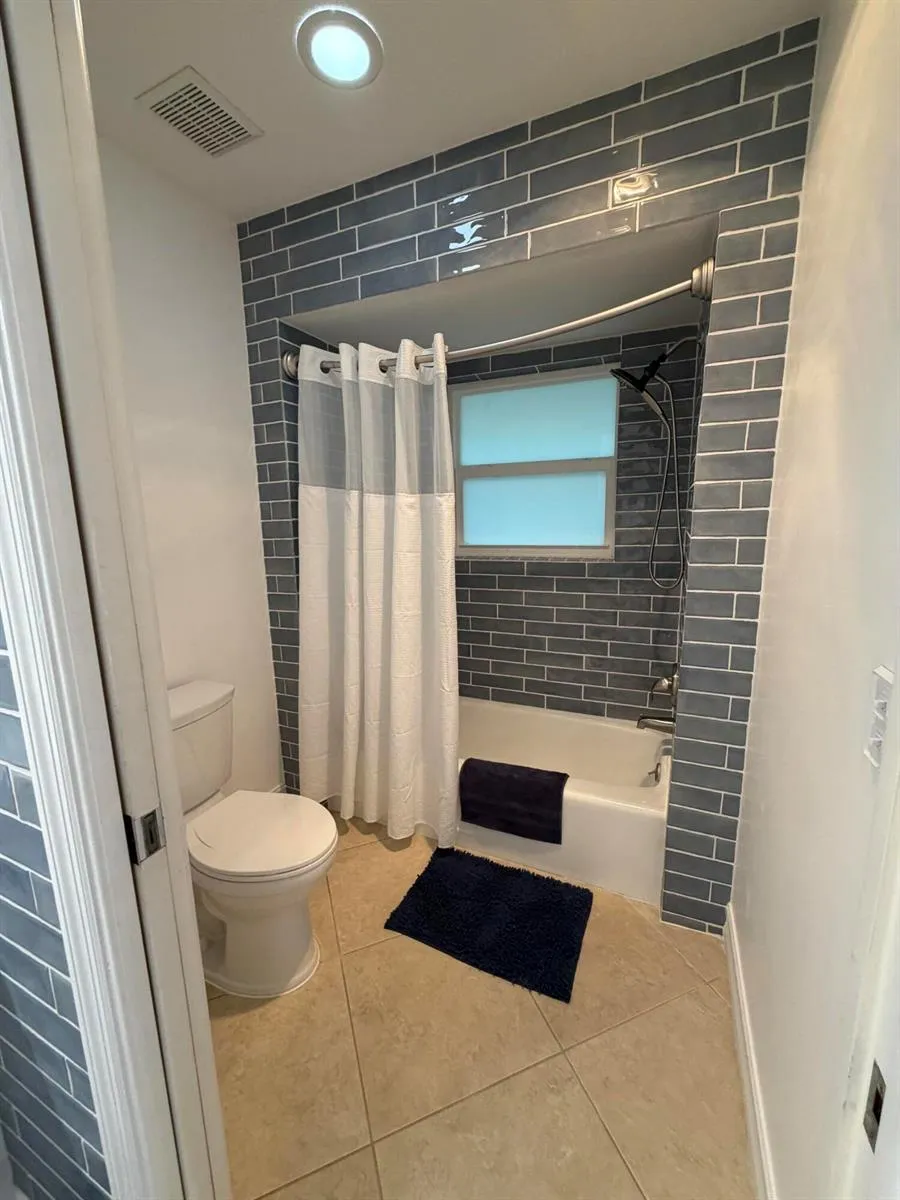 651 SE Hidden River Drive Port St. Lucie, FL 34983