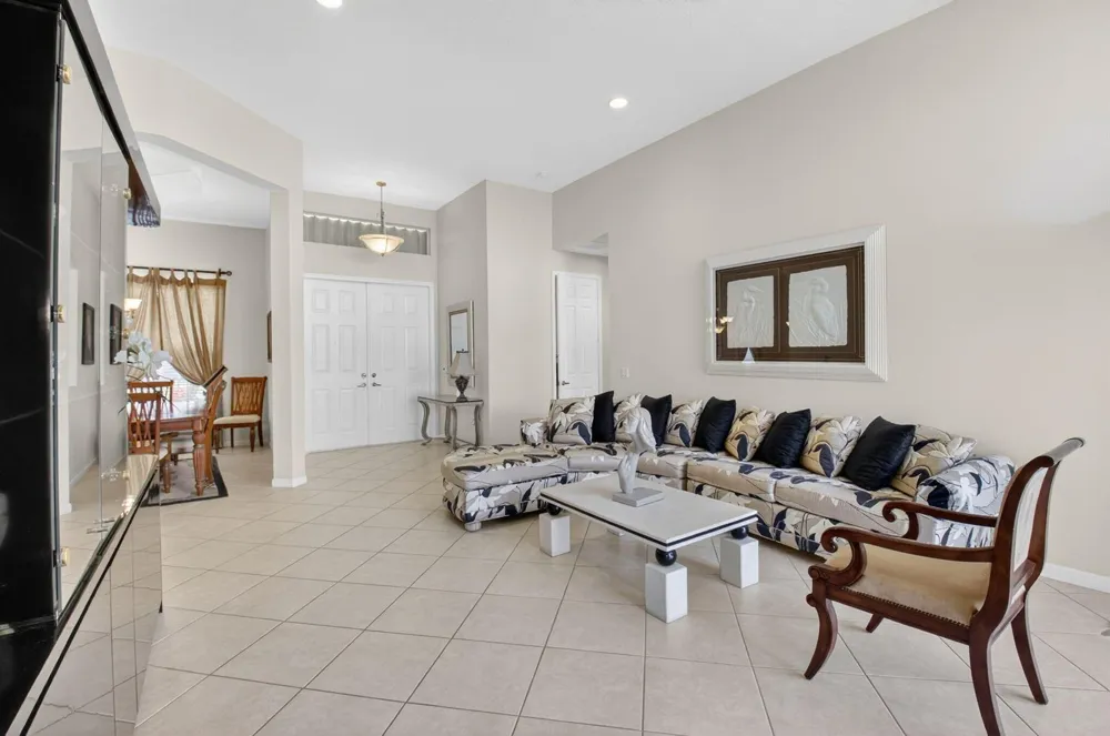 7713 RINEHART DRIVE Boynton Beach, FL 33437