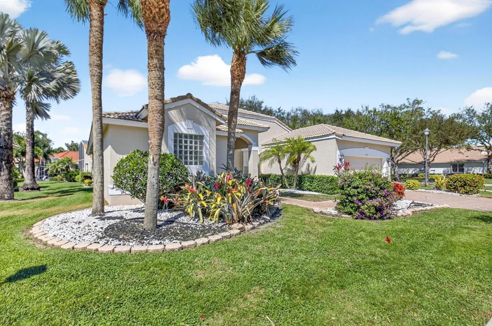 7713 RINEHART DRIVE Boynton Beach, FL 33437
