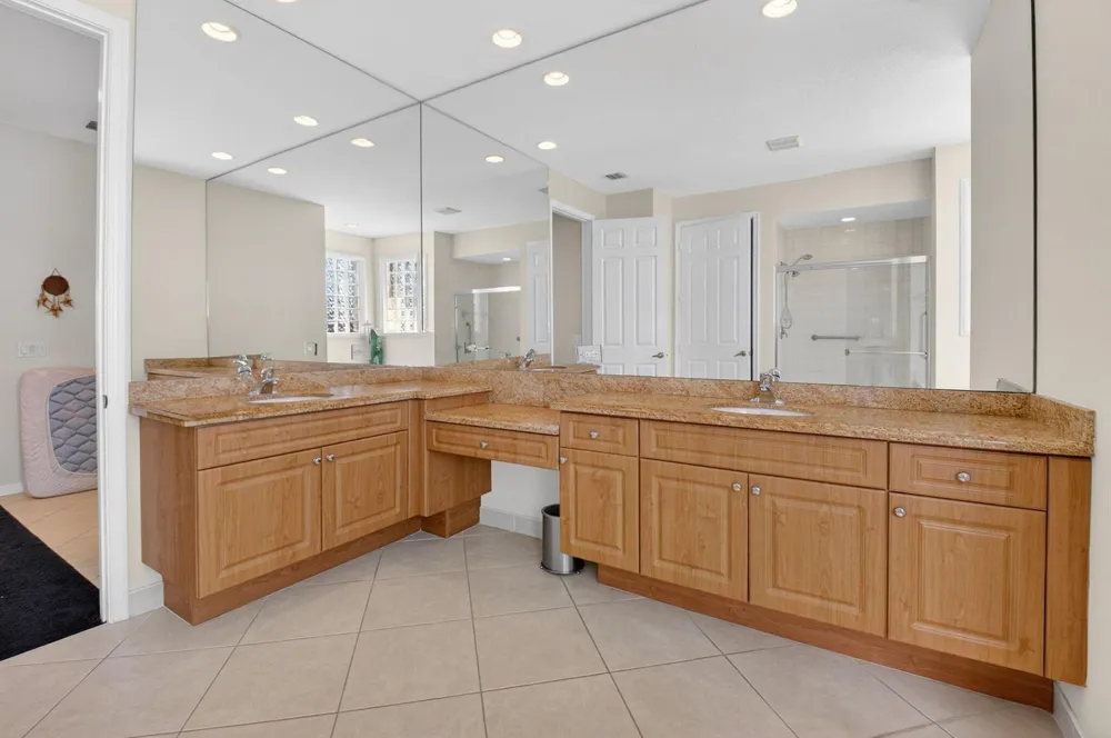 7713 RINEHART DRIVE Boynton Beach, FL 33437